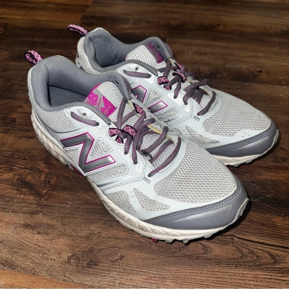 New Balance 412v3 Sneakers All Terrain Unisex WTE412L3 Grey Fuschia Womens 12 D